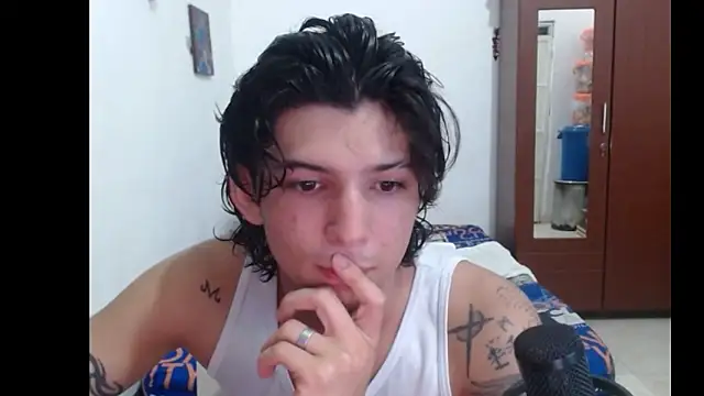 Snapshot of Archangel__ chatting on June 2, 2026, 2:57 am Archangel online show from June 2, 2026, 2:57 am