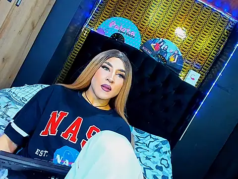 Georgina giio  online show from May 22, 2026, 4:52 am