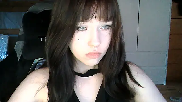 Snapshot of NoirEva chatting on May 31, 2026, 5:31 pm NoirEva online show from May 31, 2026, 5:31 pm