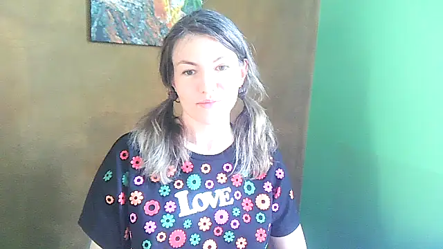 Snapshot of Margarett chatting on May 21, 2026, 2:13 pm Margarett online show from May 21, 2026, 2:13 pm