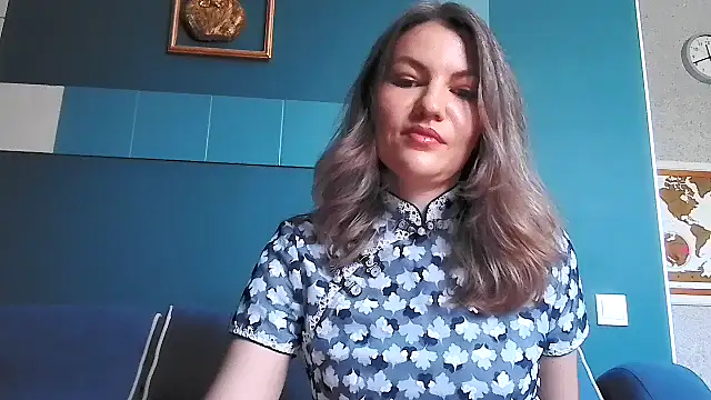Snapshot of Margarett chatting on May 24, 2026, 8:41 am Margarett online show from May 24, 2026, 8:41 am