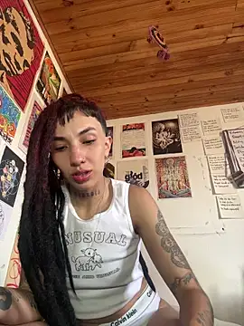 Snapshot of niah_11 chatting on June 20, 2026, 7:16 pm niah 11 online show from June 20, 2026, 7:16 pm