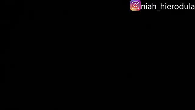 Snapshot of niah_11 chatting on July 1, 2026, 4:14 am niah 11 online show from July 1, 2026, 4:14 am