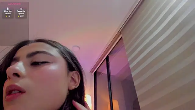 Snapshot of imsofia_dy chatting on July 1, 2026, 12:12 am imsofia dy online show from July 1, 2026, 12:12 am