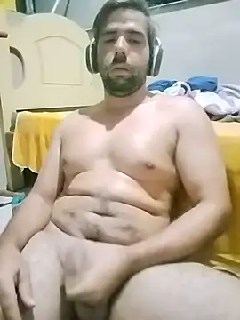 Snapshot of Rodrigo123hjsbdnd chatting on June 13, 2026, 1:47 am Rodrigo123hjsbdnd online show from June 13, 2026, 1:47 am