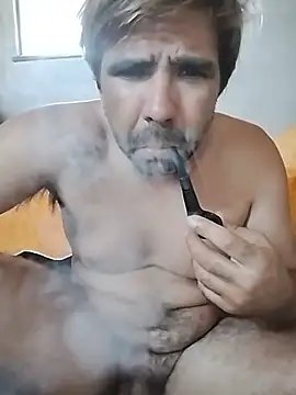 Snapshot of Rodrigo123hjsbdnd chatting on July 19, 2026, 12:42 pm Rodrigo123hjsbdnd online show from July 19, 2026, 12:42 pm