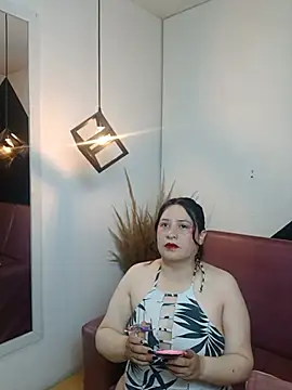 Laura  Castillo  online show from July 22, 2026, 12:41 pm