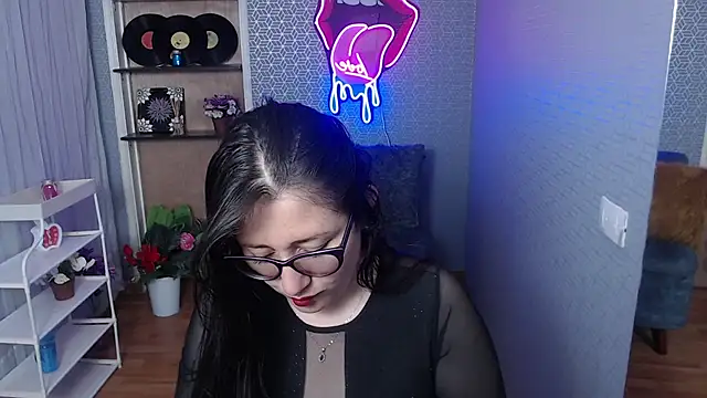 Nicolle silva online show from July 28, 2026, 11:39 am