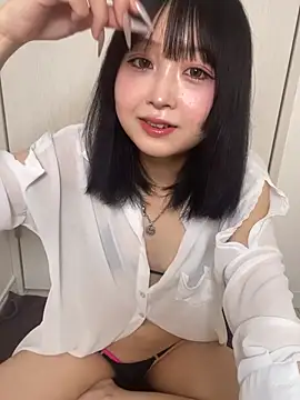 Snapshot of yu_nya chatting on May 26, 2026, 12:45 pm yu nya online show from May 26, 2026, 12:45 pm