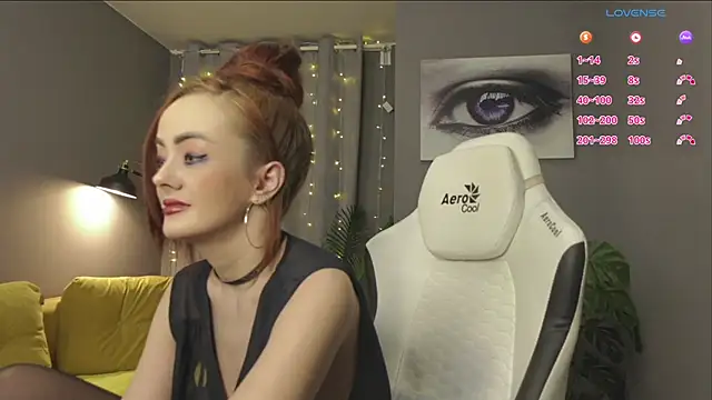 Snapshot of Megany chatting on March 16, 2025, 2:32 am Megany online show from March 16, 2025, 2:32 am