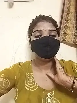 Snapshot of Ruhani_ chatting on June 8, 2026, 6:19 pm Ruhani online show from June 8, 2026, 6:19 pm