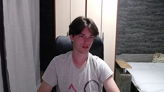 arthur   king online show from July 10, 2026, 9:06 pm