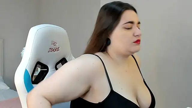 Ayleen Gece online show from May 21, 2026, 3:46 am