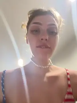 onlyjolyn online show from May 14, 2026, 5:31 pm