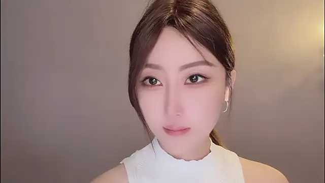 Aner333 online show from July 20, 2026, 8:06 am
