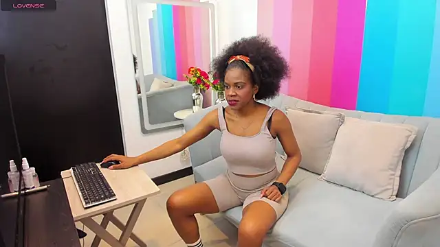 Snapshot of sarahi_pusey chatting on June 4, 2026, 1:28 pm sarahi pusey online show from June 4, 2026, 1:28 pm