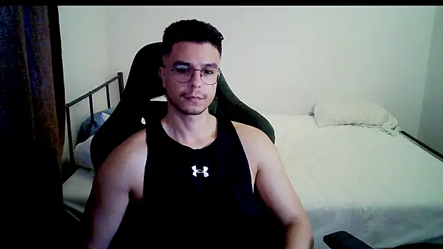 Snapshot of Jamcko24 chatting on August 4, 2026, 6:43 pm Jamcko24 online show from August 4, 2026, 6:43 pm