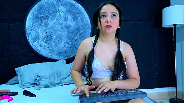 NathyFerrer online show from July 24, 2026, 12:08 am