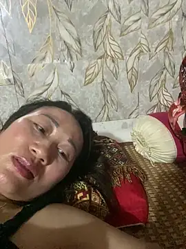Linda-babyy online show from May 17, 2026, 5:20 pm