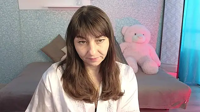 StelaDream online show from July 18, 2026, 9:35 am