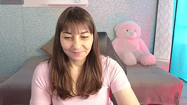 StelaDream online show from July 25, 2026, 9:40 am