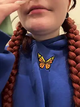 Snapshot of Baby__Fox chatting on May 14, 2026, 5:31 pm Baby Fox online show from May 14, 2026, 5:31 pm