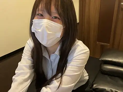 Snapshot of miniminimo_o chatting on June 15, 2026, 10:17 am miniminimo o online show from June 15, 2026, 10:17 am