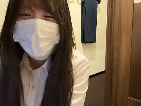 Snapshot of miniminimo_o chatting on June 25, 2026, 10:20 am miniminimo o online show from June 25, 2026, 10:20 am