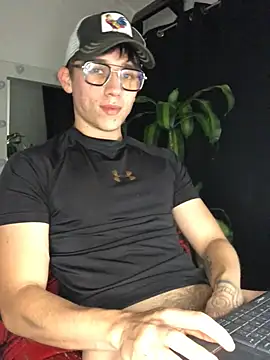 Snapshot of Salvatore_angelo chatting on June 26, 2026, 2:38 am Salvatore angelo online show from June 26, 2026, 2:38 am