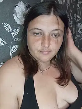 Angelina9612 online show from May 16, 2026, 12:40 am