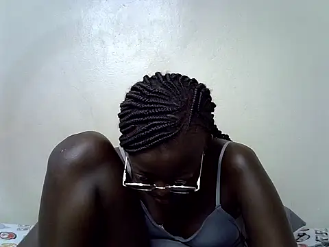 Hot tashaa online show from July 26, 2026, 6:37 pm