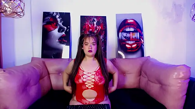 nikkinovacs online show from May 19, 2026, 2:40 am
