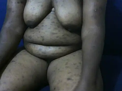 Snapshot of Sexypat3 chatting on July 18, 2026, 1:32 am Sexypat3 online show from July 18, 2026, 1:32 am