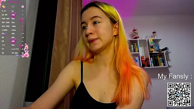 Emilya201 online show from June 5, 2026, 9:31 pm