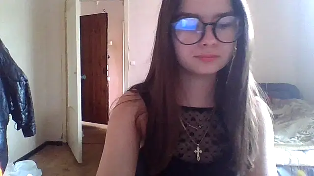Snapshot of Bellochka201 chatting on May 25, 2026, 8:53 am Bellochka201 online show from May 25, 2026, 8:53 am