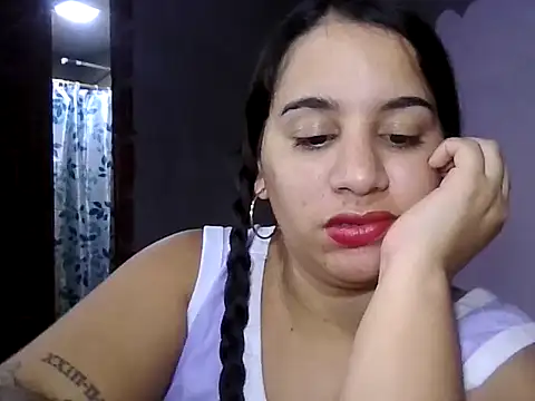 Snapshot of tifanny27 chatting on July 2, 2026, 3:45 am tifanny27 online show from July 2, 2026, 3:45 am