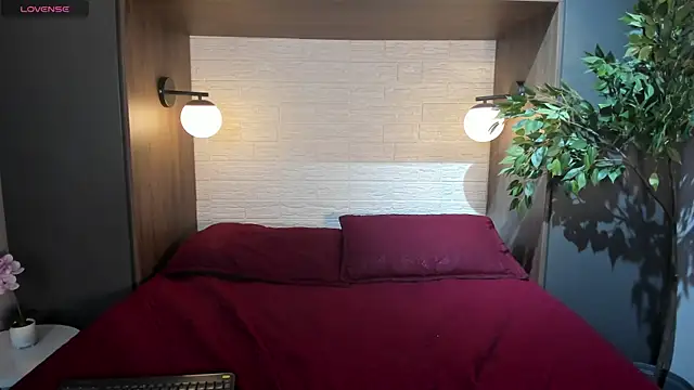 Brunodeluca  online show from July 11, 2026, 7:38 pm