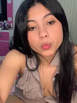 Snapshot of Paula-sinz chatting on May 23, 2026, 10:25 pm Paula-sinz online show from May 23, 2026, 10:25 pm