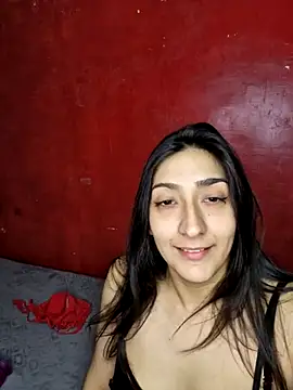 MaiaExotic online show from July 24, 2026, 2:20 am