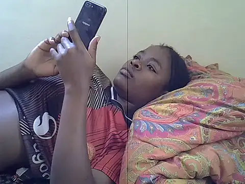 Snapshot of Hot-shannita chatting on July 5, 2026, 7:48 am Hot-shannita online show from July 5, 2026, 7:48 am