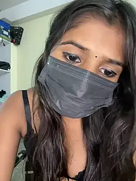 Snapshot of Poonam-Ray chatting on July 10, 2026, 12:41 pm Poonam-Ray online show from July 10, 2026, 12:41 pm