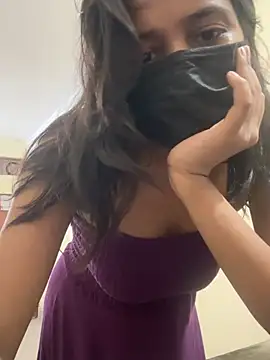 Snapshot of Poonam-Ray chatting on July 28, 2026, 5:03 am Poonam-Ray online show from July 28, 2026, 5:03 am