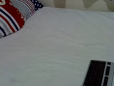 sexy lenah22 online show from July 14, 2026, 10:15 pm
