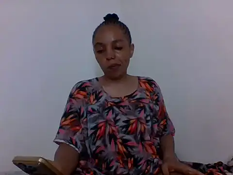 silk couple1 online show from July 18, 2026, 1:59 pm