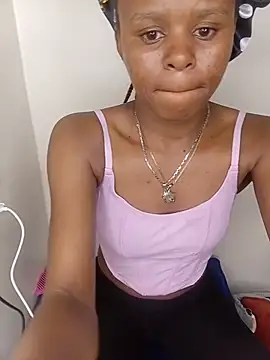 Snapshot of sexy_girlyee chatting on June 24, 2026, 9:58 pm sexy girlyee online show from June 24, 2026, 9:58 pm