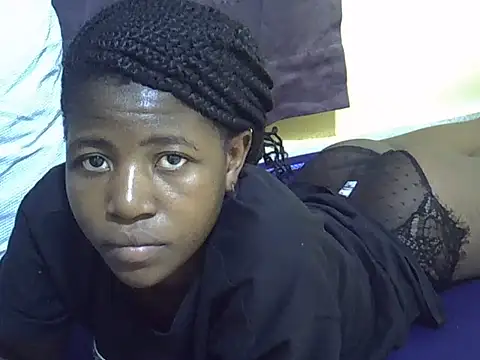 Sweet-tatiana online show from May 23, 2026, 7:13 am