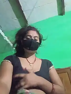 Rachnaaapkijaan78 online show from July 9, 2026, 11:31 pm