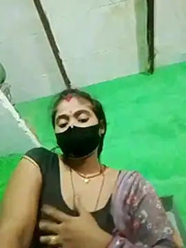 Rachnaaapkijaan78 online show from July 10, 2026, 5:37 pm