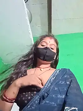 Rachnaaapkijaan78 online show from July 24, 2026, 9:57 pm