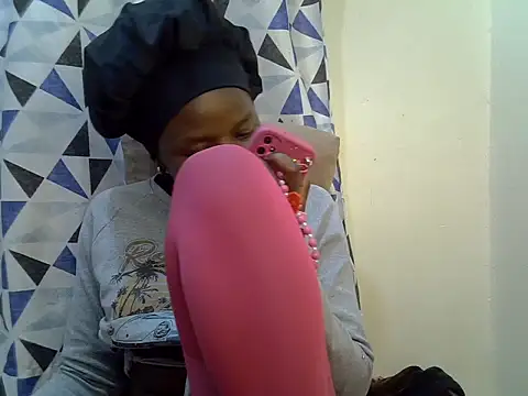 Simply Naughty0 online show from July 28, 2026, 7:39 pm